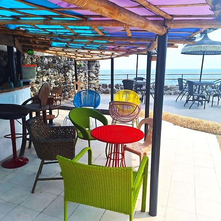 Utopia Island Resort Batangas Ngoại thất bức ảnh